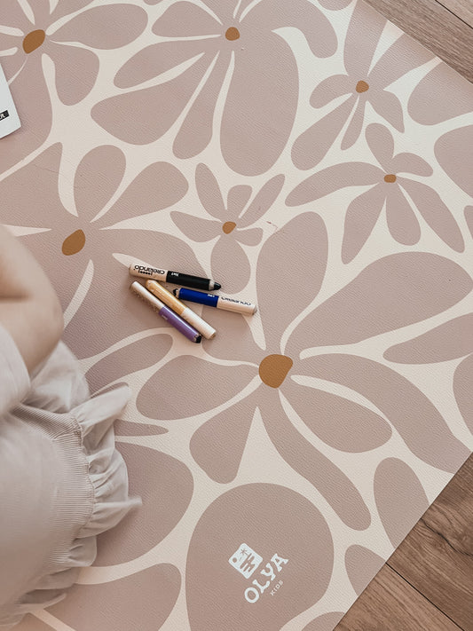 Kids Mealtime Floor Mat, Non-Slip & Waterproof - Daisy Pink